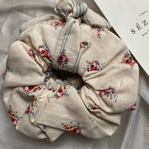Sezane - 3 Floral Print Scrunchie Set